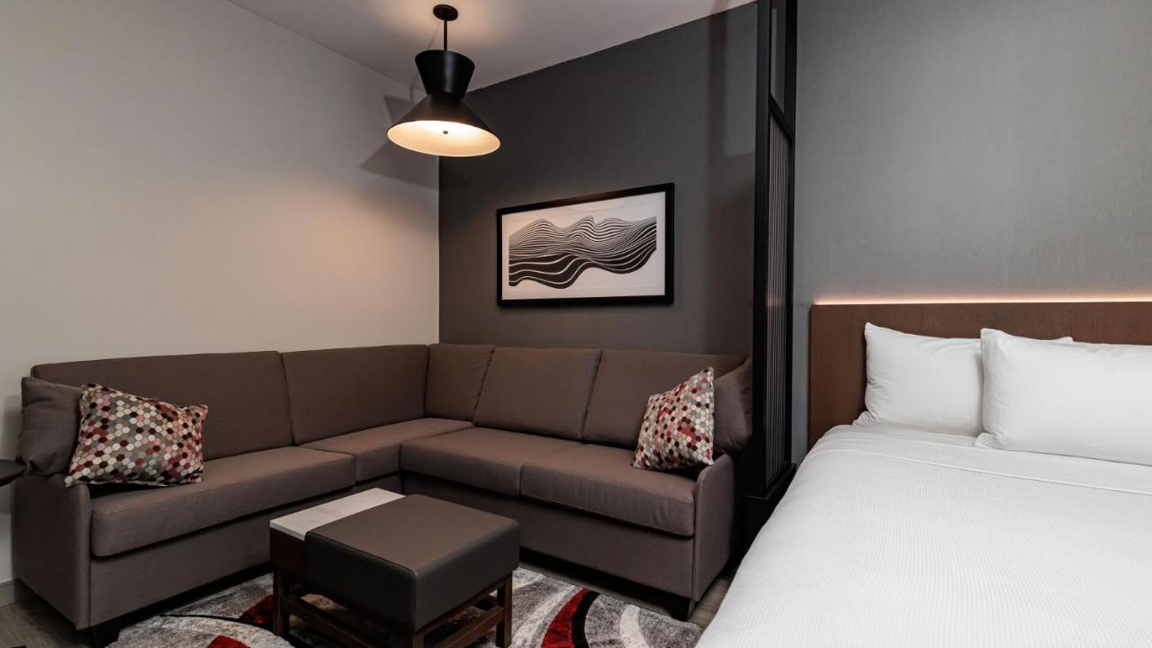 Hyatt Place Toronto-Брамптон Экстерьер фото